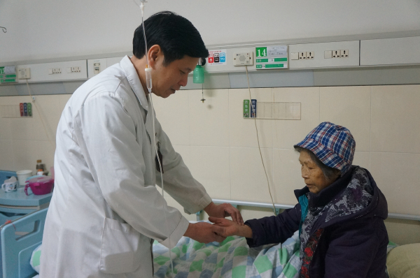 清毒扶正抗肝癌——广西中医药大学附属瑞康医院中西医结合“三联疗法”治疗肝癌显效