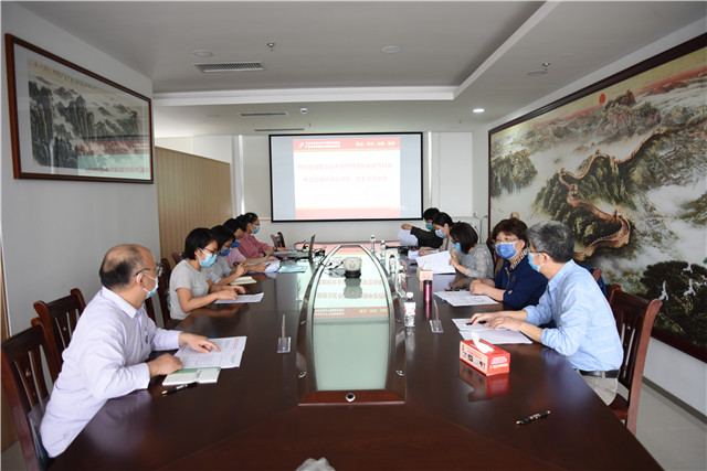 自治区中医药管理局课题验收会在我院举行