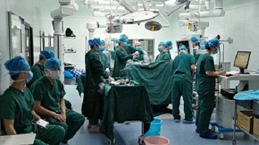 广西中医药大学附属瑞康医院第六期“瑞康胃肠肛肠外科专科联盟”业务技术交流培训会成功举办