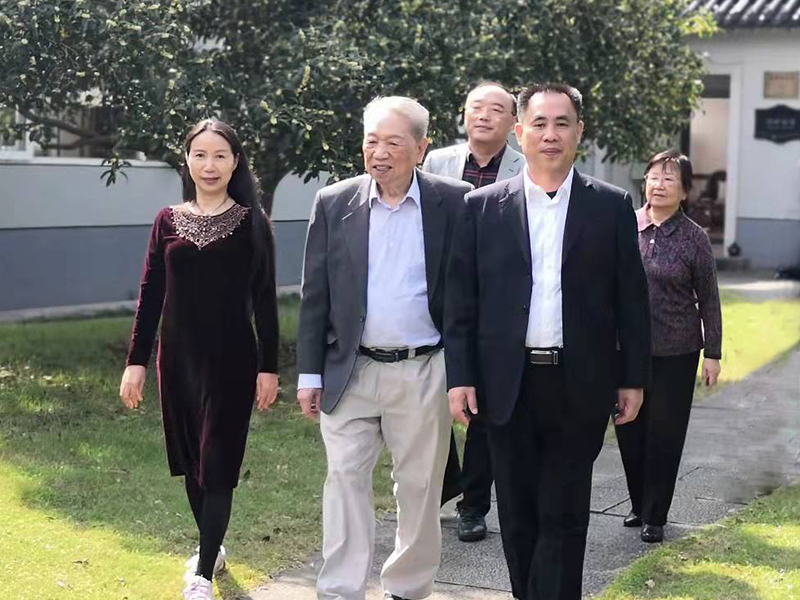 唐友明院长赴杭州拜访中国科学院院士、国医大师陈可冀