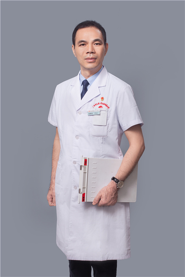 梁泰生.jpg
