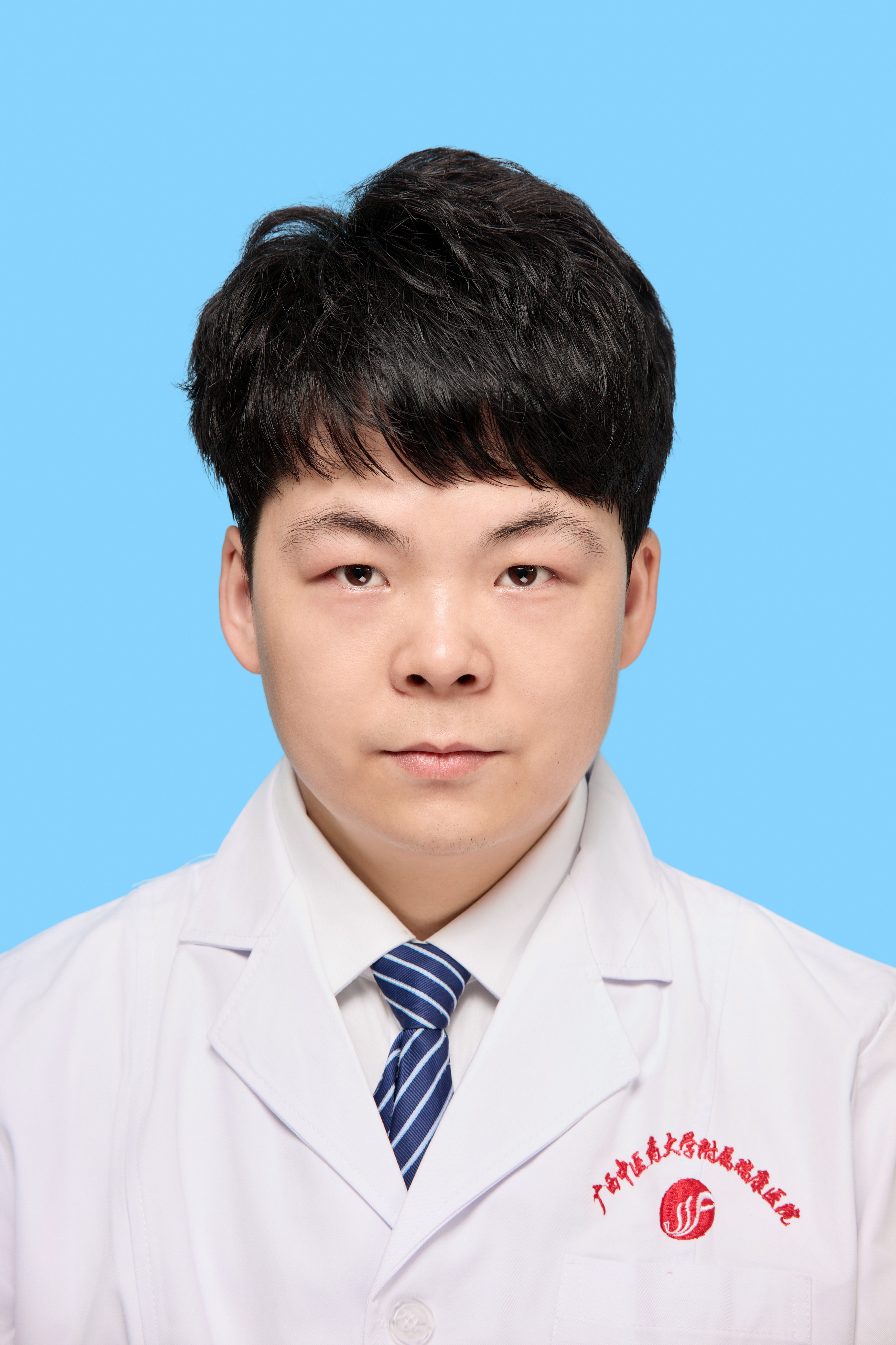 曹康
