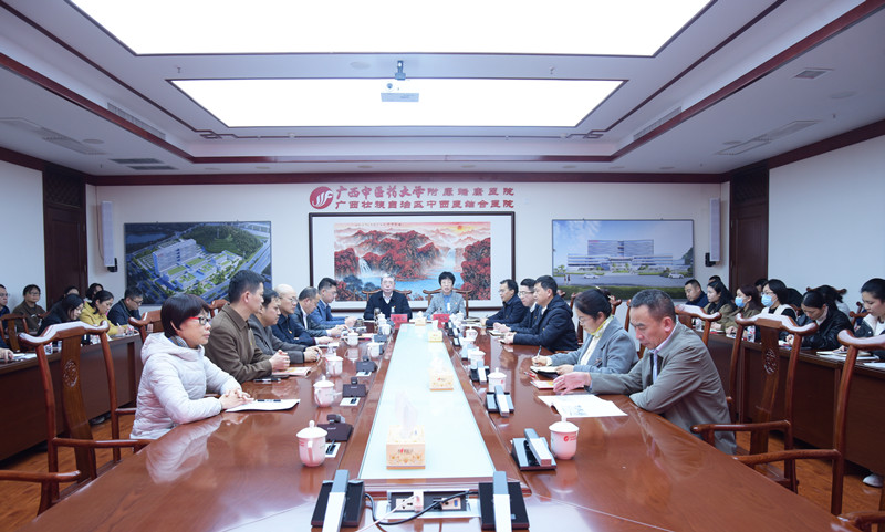 医院党委召开2025年度党总支书记抓党建工作述职评议考核大会